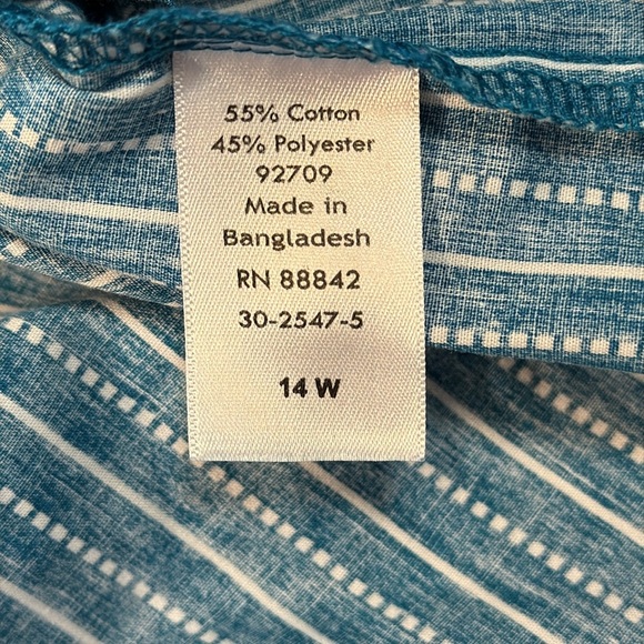 Roaman’s Women’s 14W Long Sleeve Button Down Turquoise Striped Shirt - Picture 7 of 7